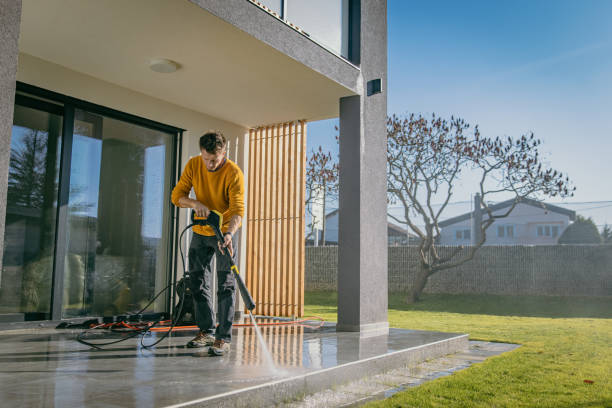Best Driveway Pressure Washing  in Sansom Park, TX